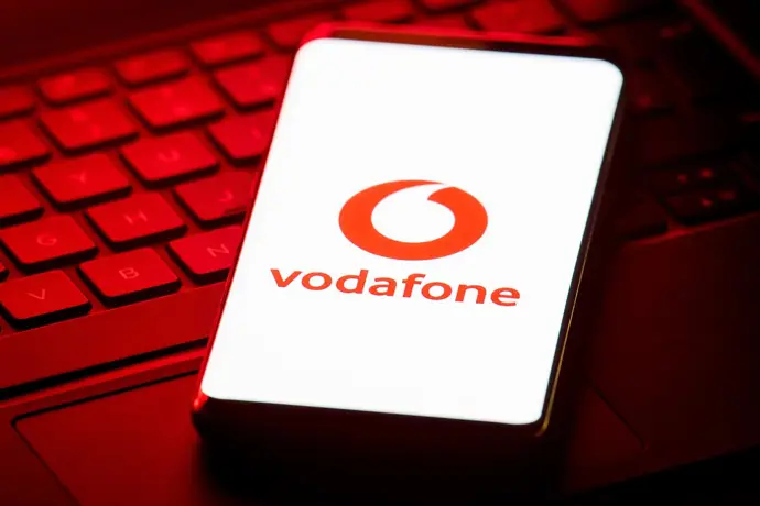 Vodafone reportó un aumento del 6,5% en ingresos entre octubre y diciembre Vodafone reportó un aumento del 6,5% en ingresos entre octubre y diciembre